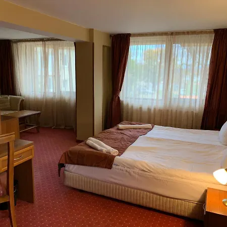 Asteri - Organic Food From Small Local Farms By Asteri Банско