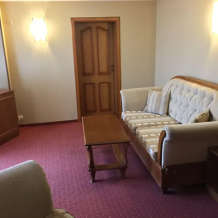 ホテル Asteri - Organic Food From Small Local Farms By Asteri 3*